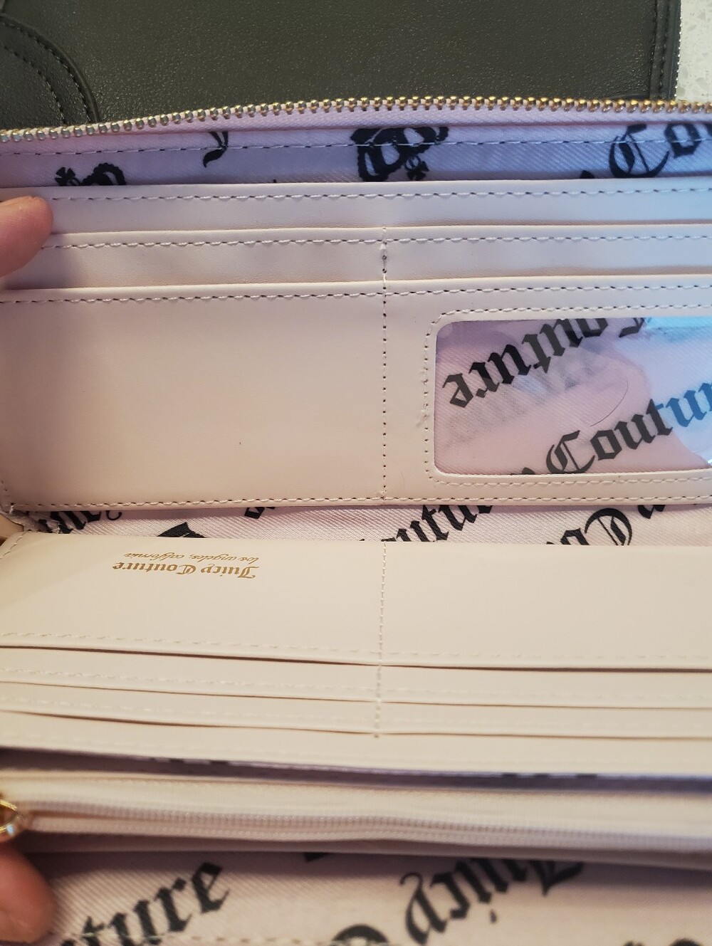 Juicy Couture Wallet Bundle - Picture 4 of 4